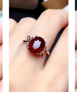 Anillo antiguo con rubí Nina