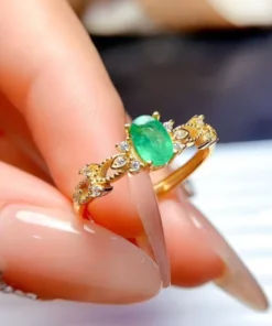 Anillo antiguo de esmeralda Olivia
