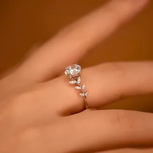 Anillo con piedra Gabrielle