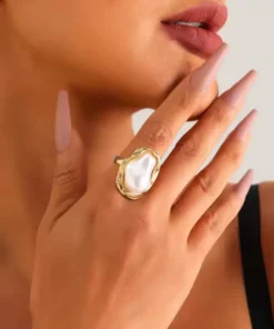 Anillo de nácar blanco Lina