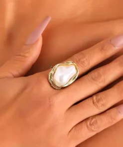 Anillo de nácar blanco Lina
