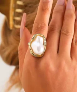 Anillo de nácar blanco Lina