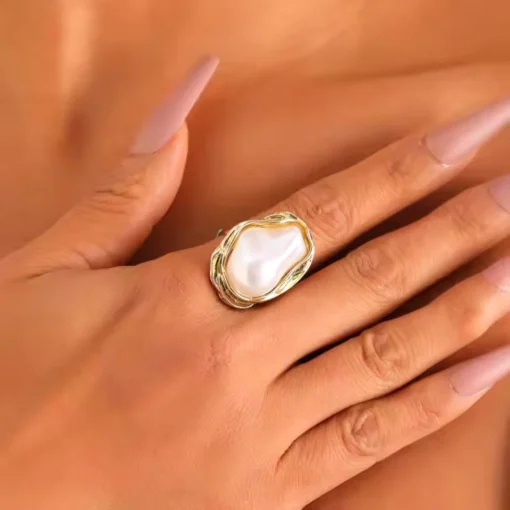 Anillo de nácar blanco Lina