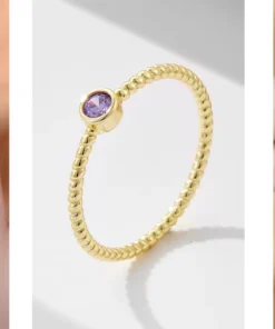 Anillo de oro con amatista June