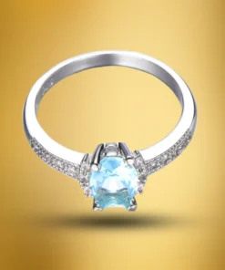 Anillo de plata con aguamarina