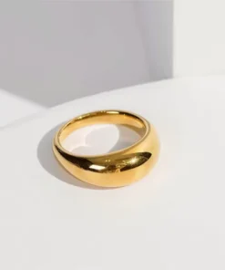 Anillo tipo sello en oro Sana