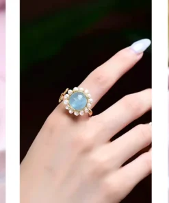 Anillo vintage con aguamarina
