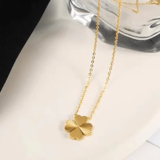 Colgante de mujer Mathilde