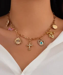 Collar Charm Dorado para Mujer – elegante y sofisticado, joya atemporal