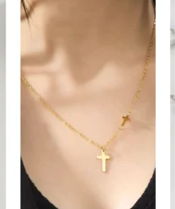 Collar con cruz para mujer Chloé