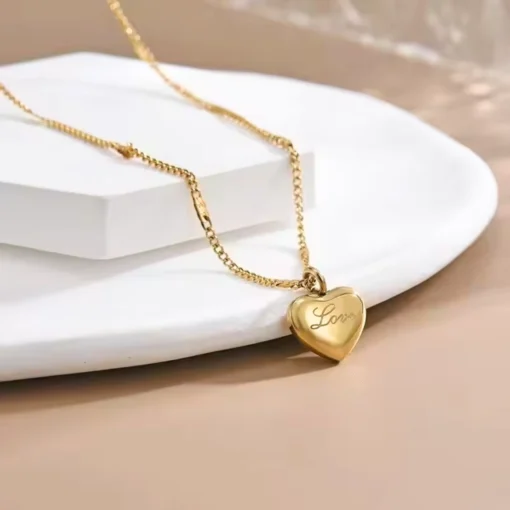 Collar corazón de oro Louise