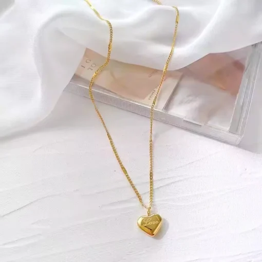 Collar corazón de oro Louise