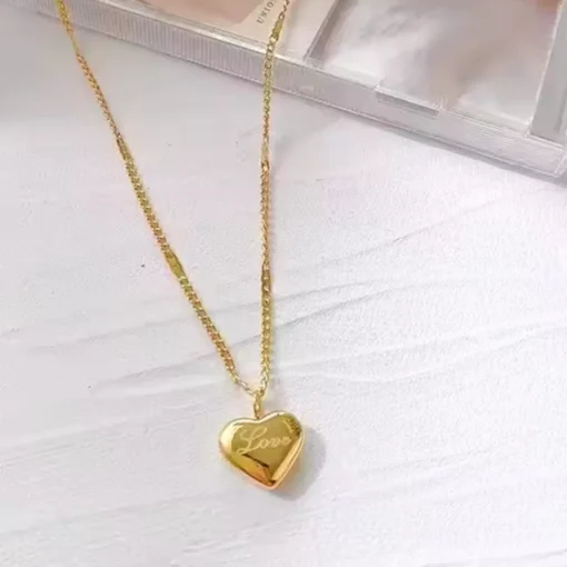 Collar corazón de oro Louise