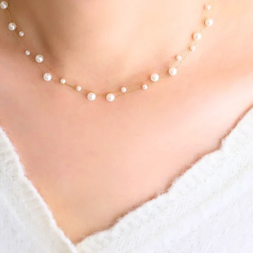 Collar corto de perlas Lily