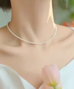 Collar corto de perlas Lily