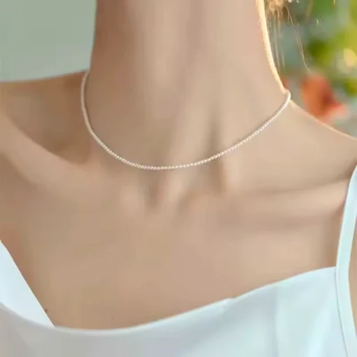 Collar corto de perlas Lily