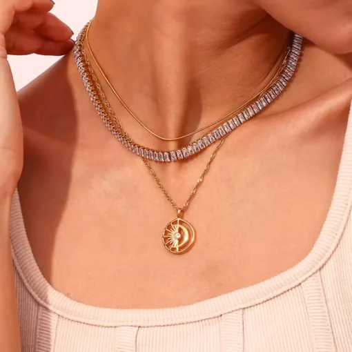 Collar luna y sol Romane