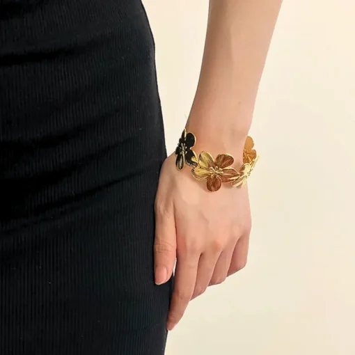 Pulsera floral de boda Morgane